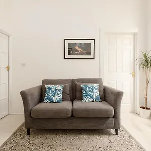 The Tollcross - Modern & Bright 1br Apartment Edinburgh